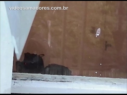 ❤️ Gizon hunkigarria bere neska-laguna beste mutil batekin ikusten, putz-bideo bat grabatzen bikotea molestatu gabe ❌ Pornografia gurean eu.poliglass34.ru ❌❤
